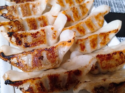 冷凍餃子の美味しい焼き方